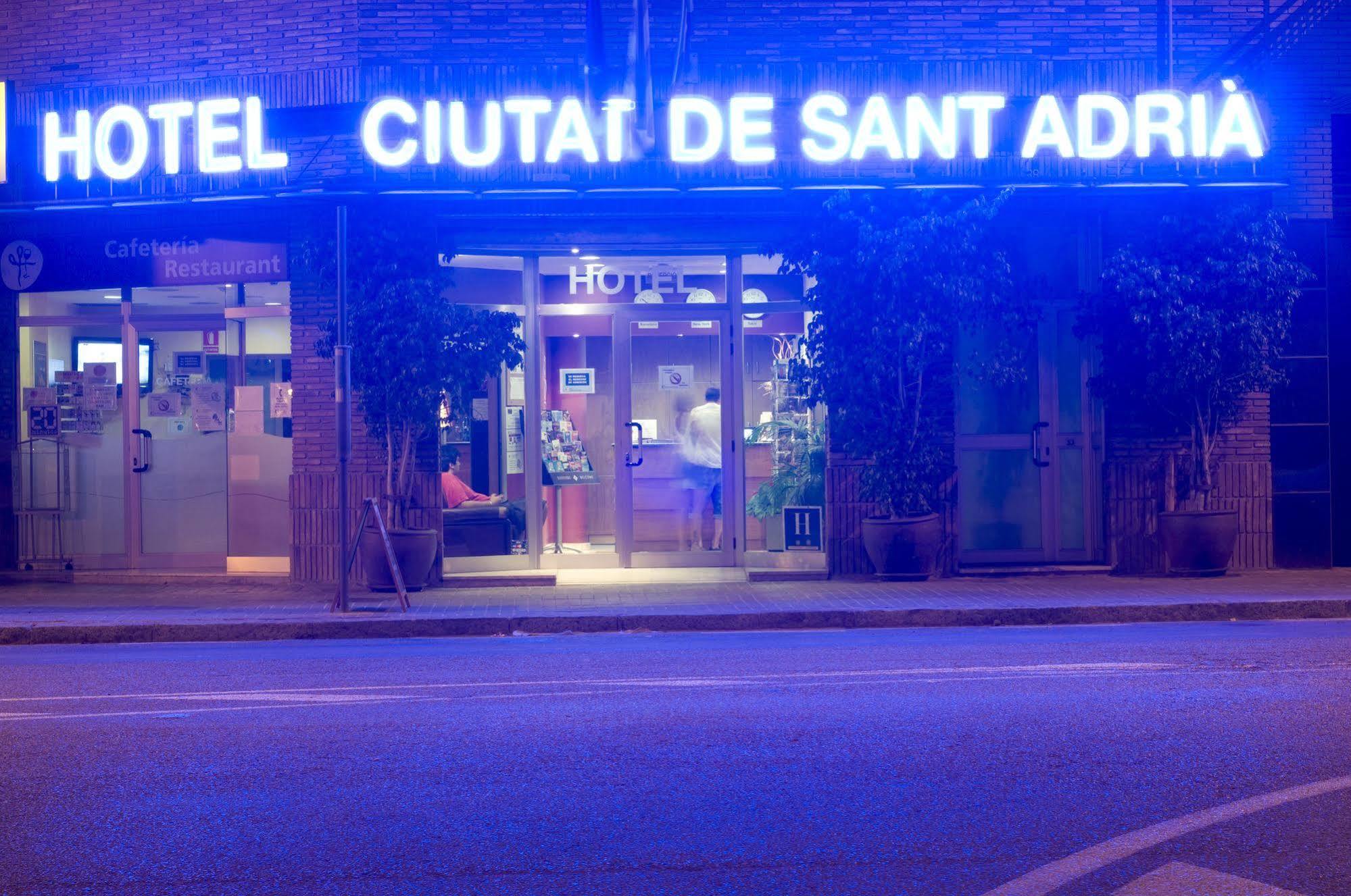 Hotel Ciutat De Sant Adria Sant Adria de Besos Exteriér fotografie